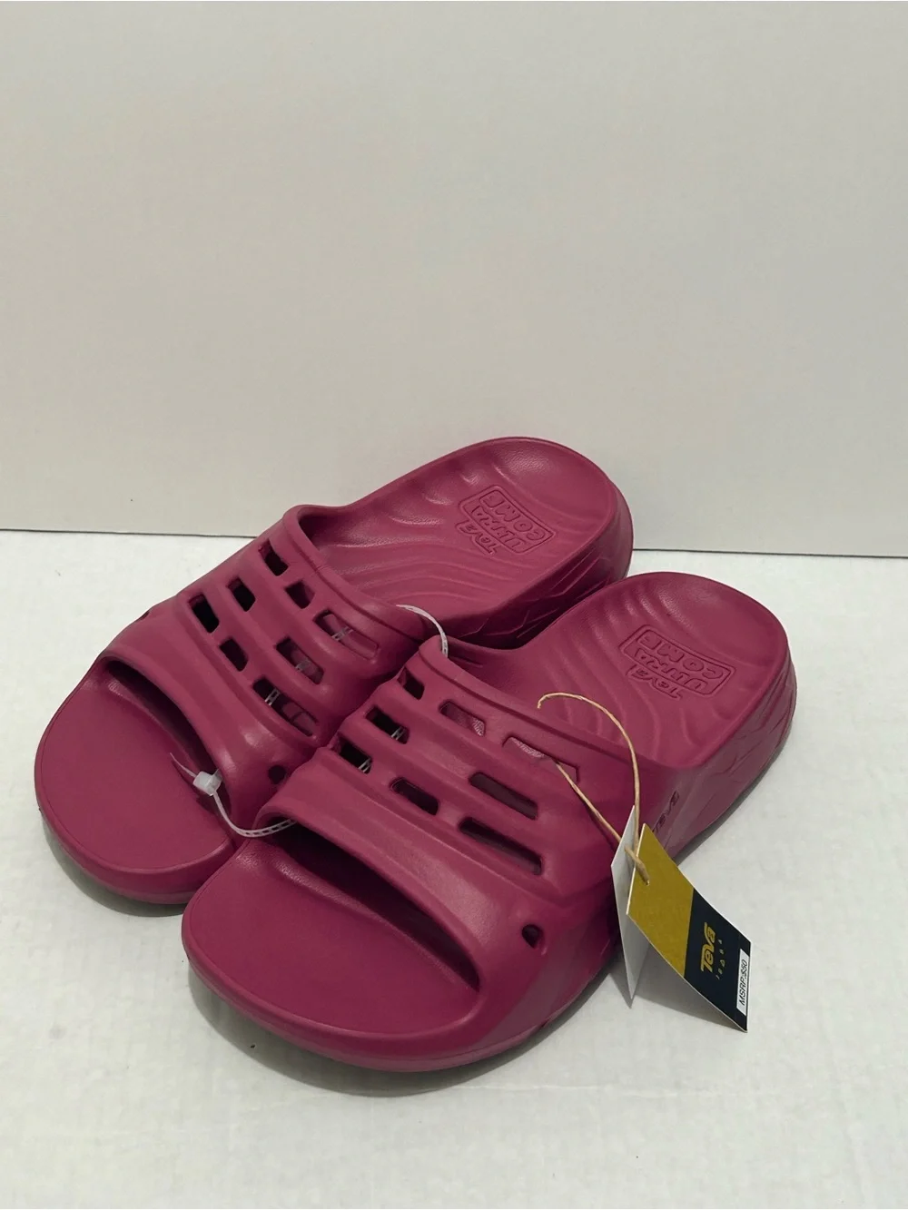 Teva ApreTrail Slides Blooming Dahlia Pink Foam Size Women's 10/Men's 8